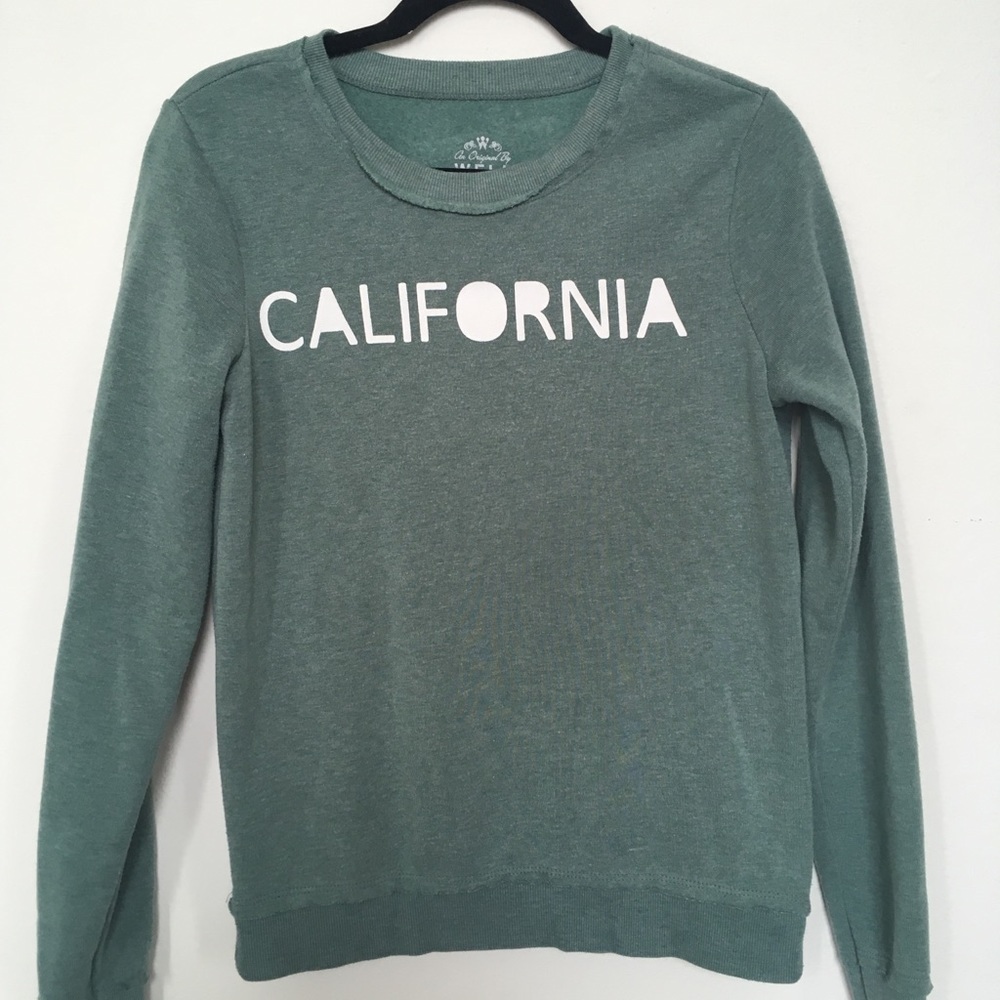 Women’s Crewneck Sweatshirt